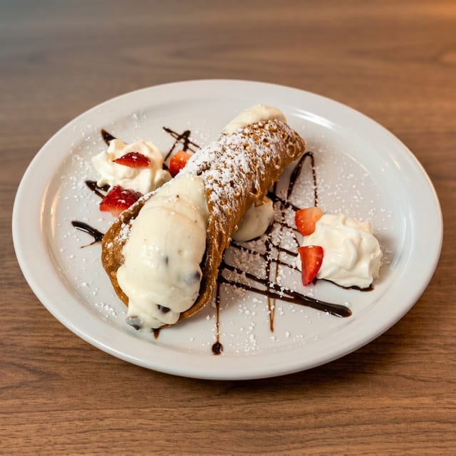 Cannoli.