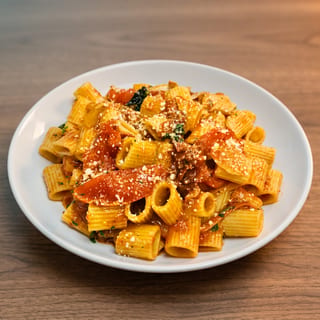 Rigatoni Filleto Di Pomodoro